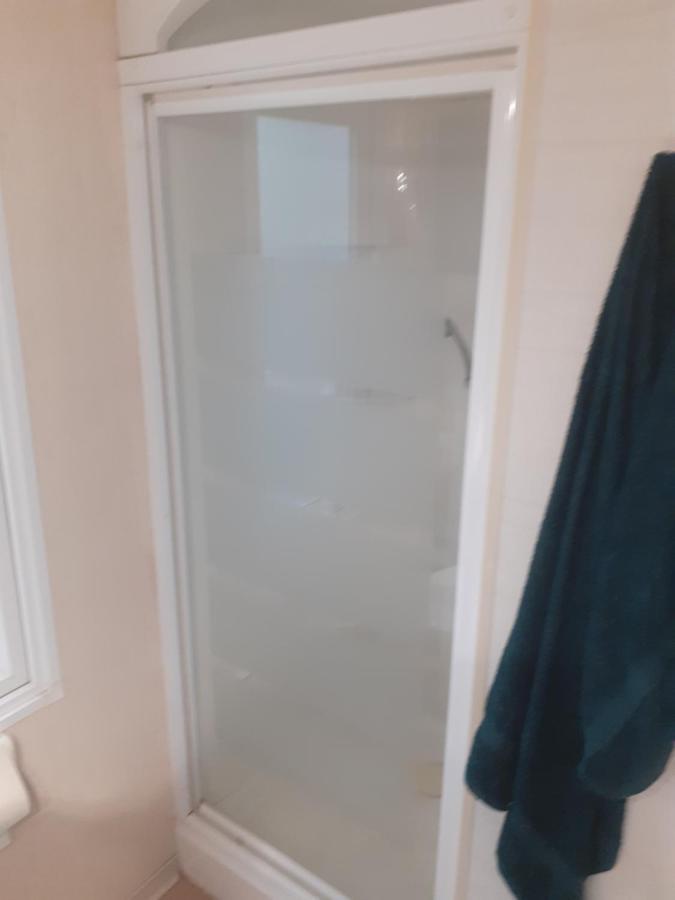 פור-א-נובל Mobilhome Agreable Sans Draps Ni Serviettes מראה חיצוני תמונה